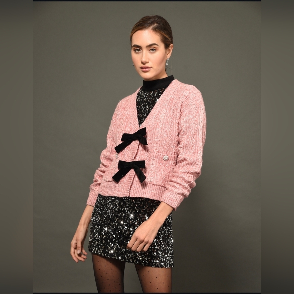 New Anthropologie Pink Cable  Sweater with Black Bow Accents S 2025